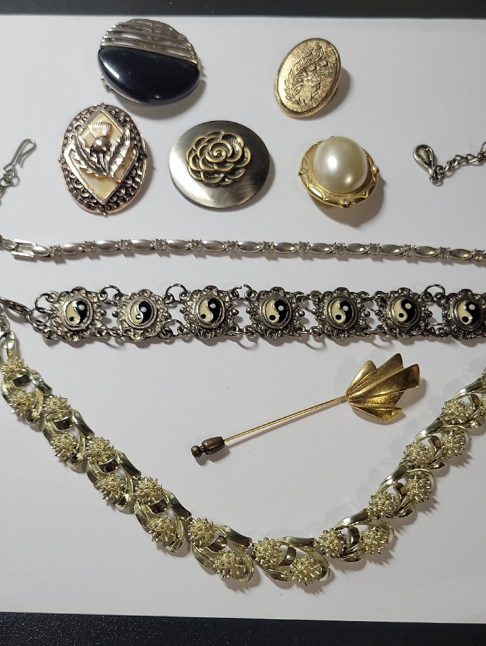 Womens Mixed Jewelry Lot
